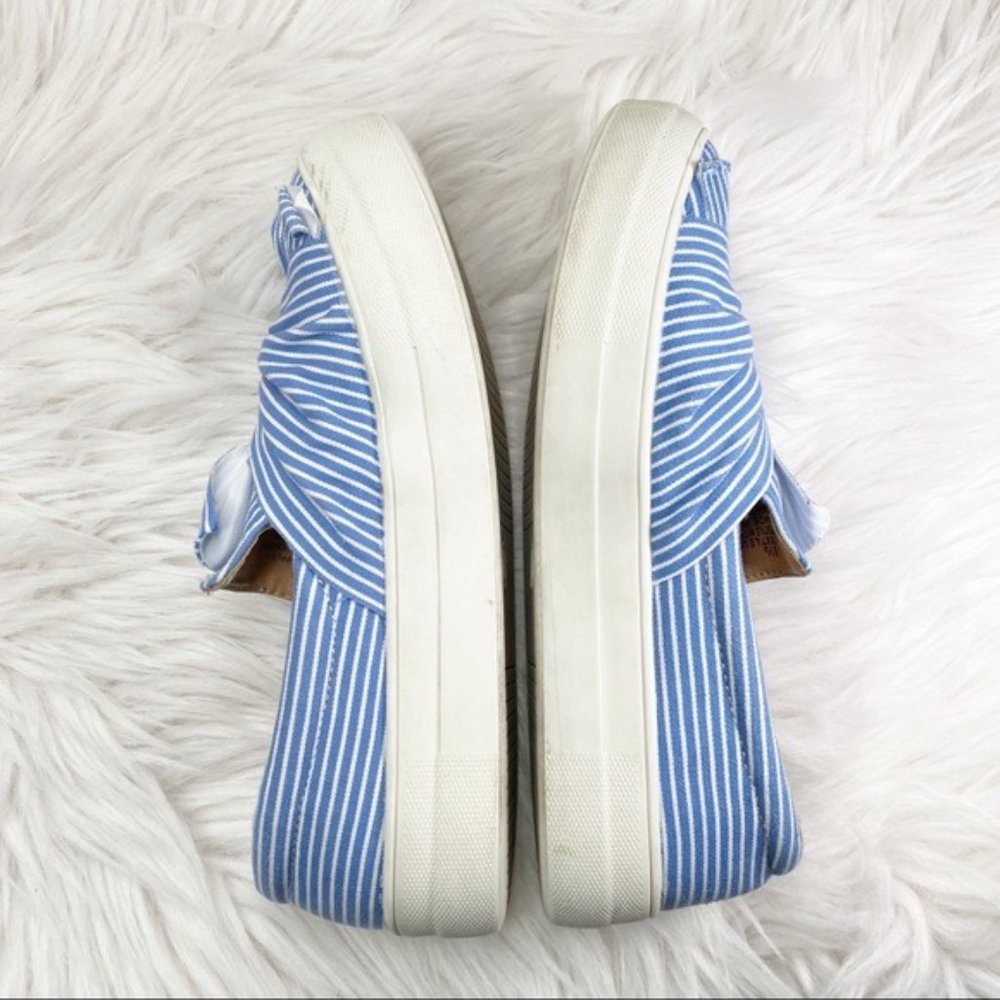 A New Day Blue Stripe Bow Slip On Sneakers 6.5 - Picture 5 of 9